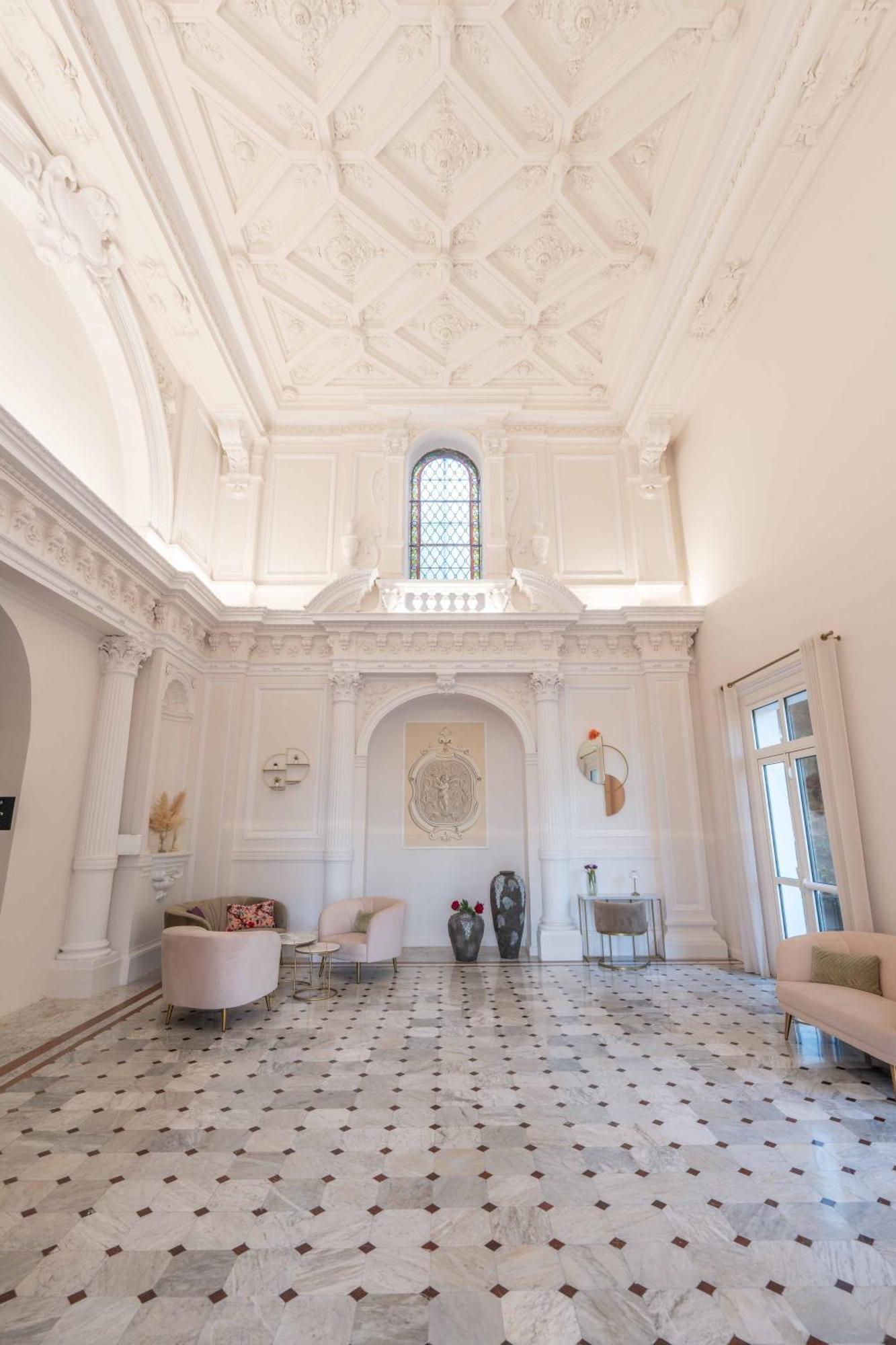 Hotel L'Orangeraie Ла Круа-Вальме Экстерьер фото