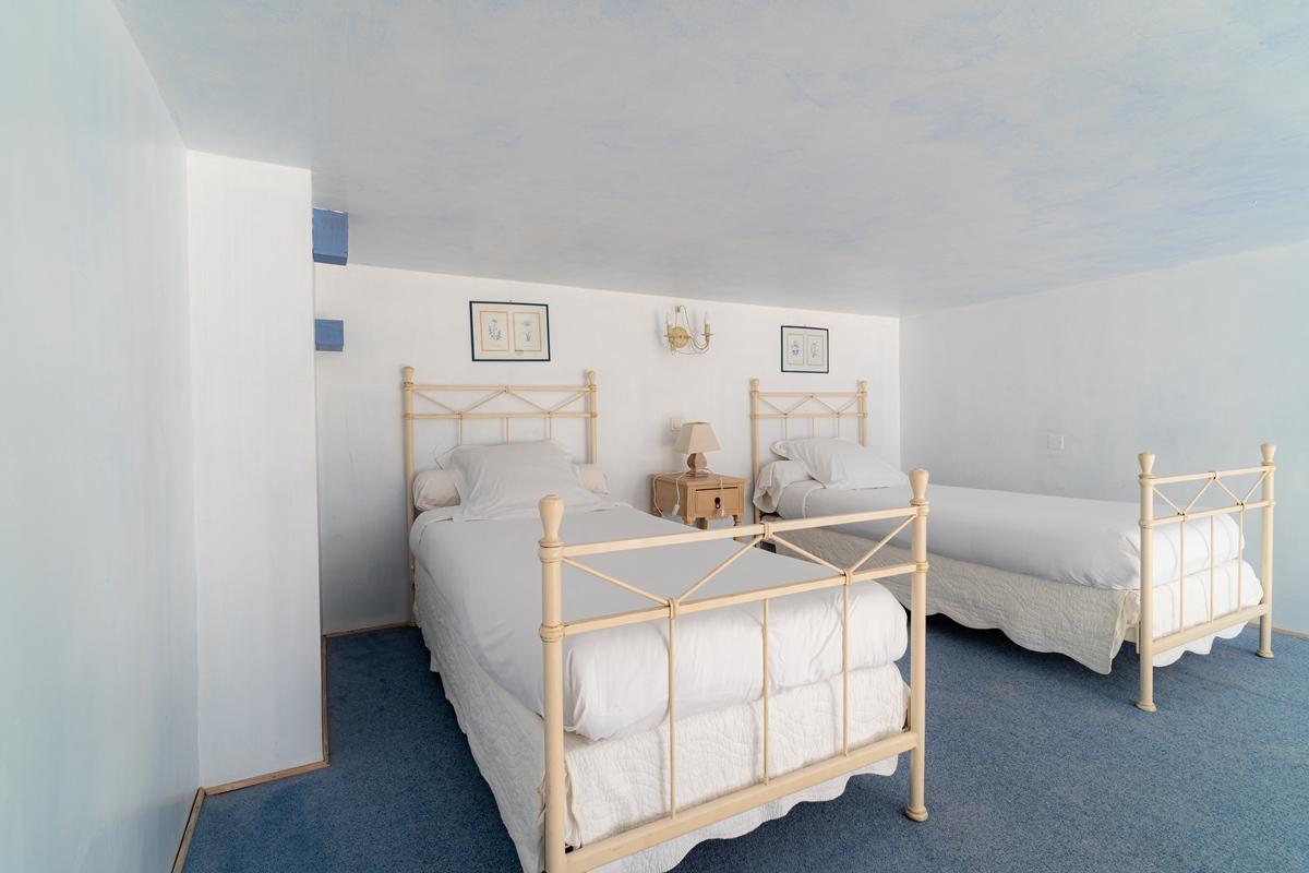Hotel L'Orangeraie Ла Круа-Вальме Экстерьер фото